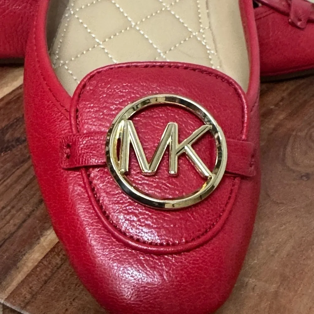 Michael Kors Red Leather Ballerina Flats Gold Logo Size 8.5 M